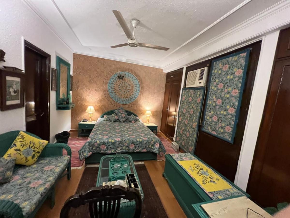 On The House Boutique B&B Neu-Delhi Exterior foto
